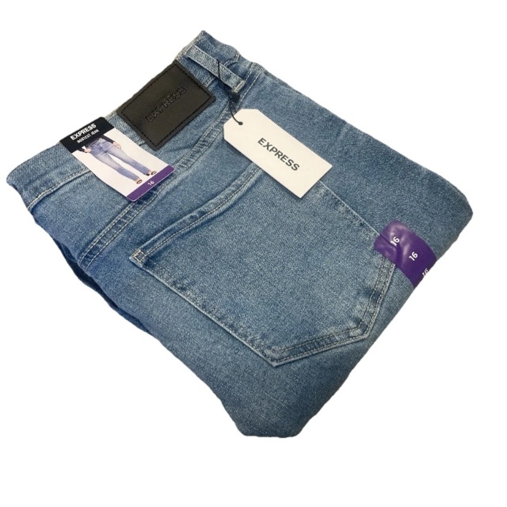 Express Woman’s Size 16 Bootcut Blue Jeans NWT, $98 MSRP